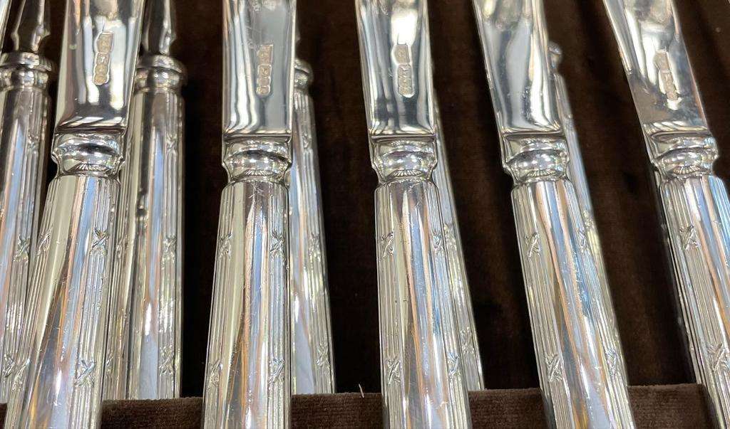 Harrods Silver Service, 7750 grams